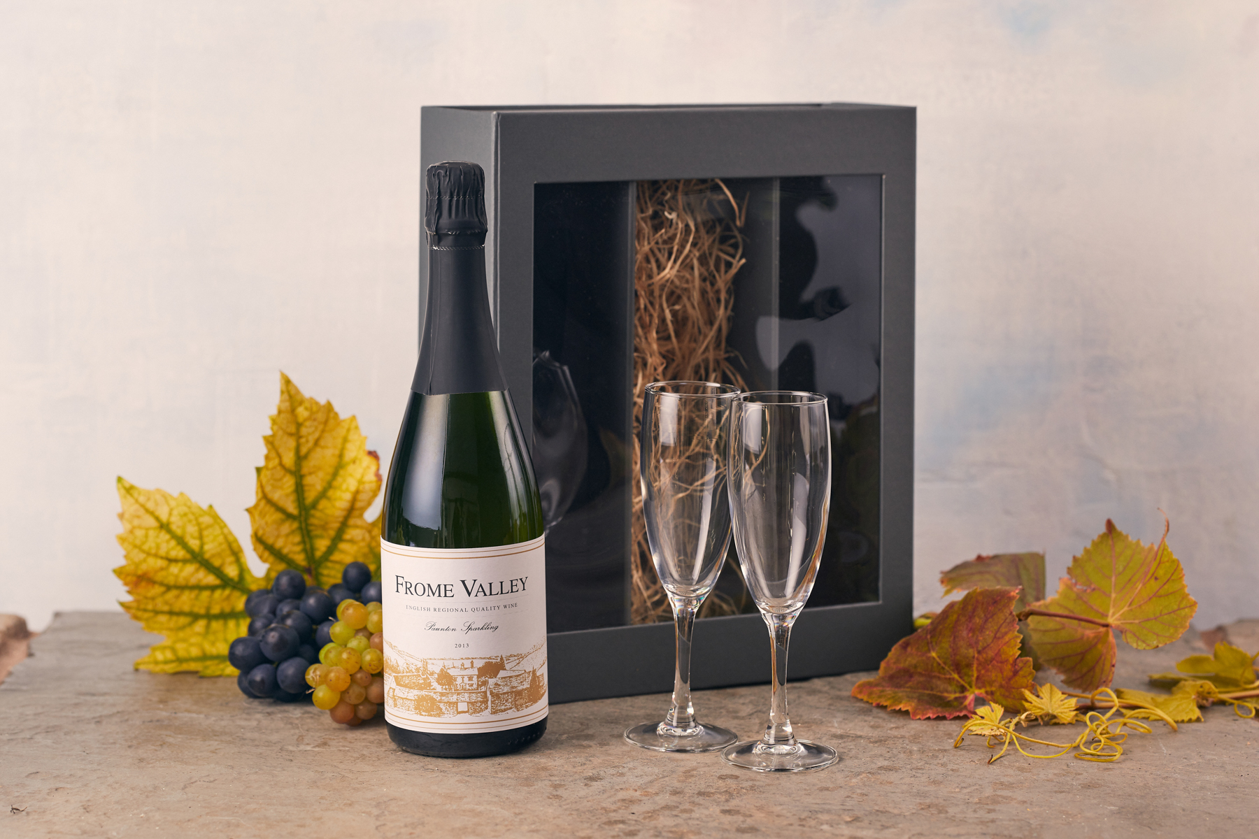 Fizz and Glasses Gift Set - Frome Valley Vineyard